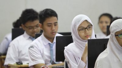 Soal Bahasa Indonesia Kelas 10 Semester 2 Tentang Puisi Dan Jawabannya