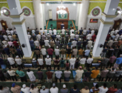 Keutamaan Melaksanakan Sholat Tarawih di Malam kesebelas sampai Malam kedua puluh