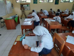 Soal SKI kelas 7 semester 2 Tentang  Sikap dan Gaya Kepemimpinan Umar bin Abdul Aziz