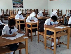 Soal Bahasa Inggris kelas 8 semester 2 Tentang Simple Past Tense