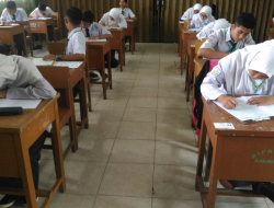 Soal Biologi kelas 7 semester 2 Tentang Lapisan Bumi