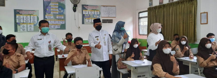 Soal PAI kelas 9 semester 2 Tentang Dahsyatnya Persatuan dalam Ibadah Haji dan Umrah