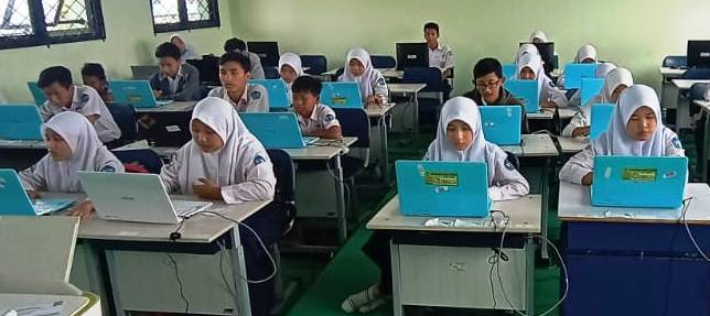 Soal PTS Mata Pelajaran Matematika Kelas 9 semester 2