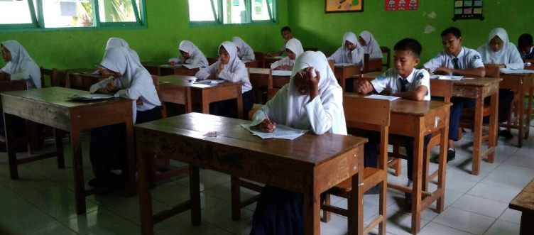 Soal Prakarya kelas 9 semester 1 Tentang Pengolahan Hasil Peternakan dan Perikanan